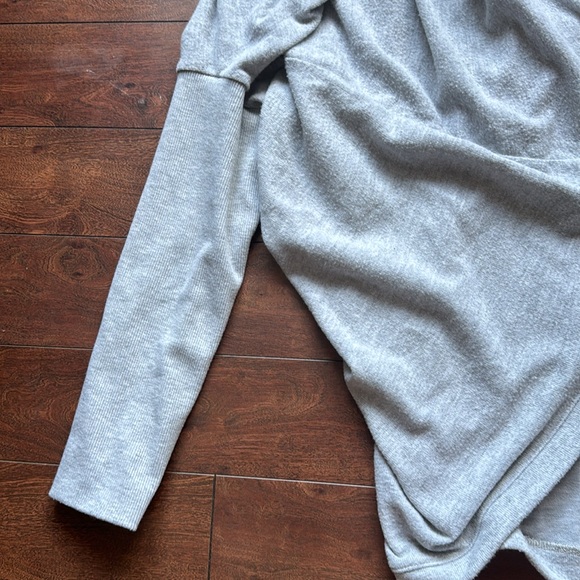 Z Supply Cardigan - Picture 3 of 5